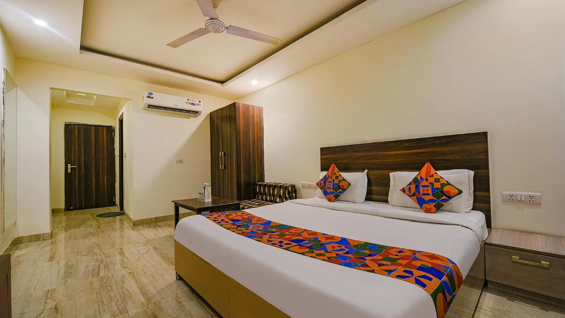 Hotel Lakshmi Palace New Delhi India