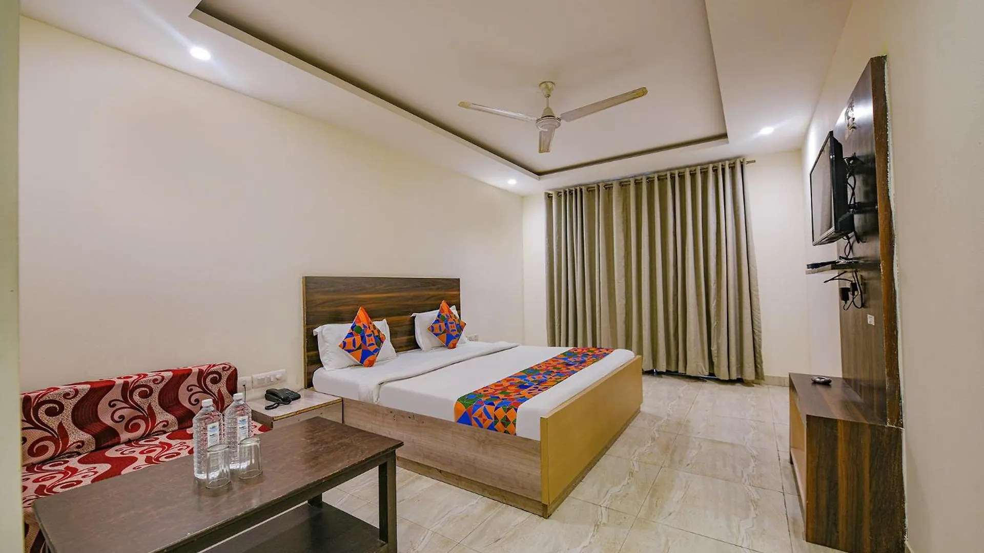 Hotel Lakshmi Palace New Delhi